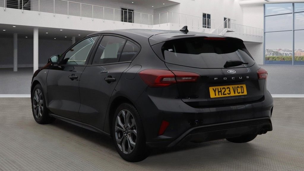 Used Ford Focus 2023 for sale - 76665437: Photo 6