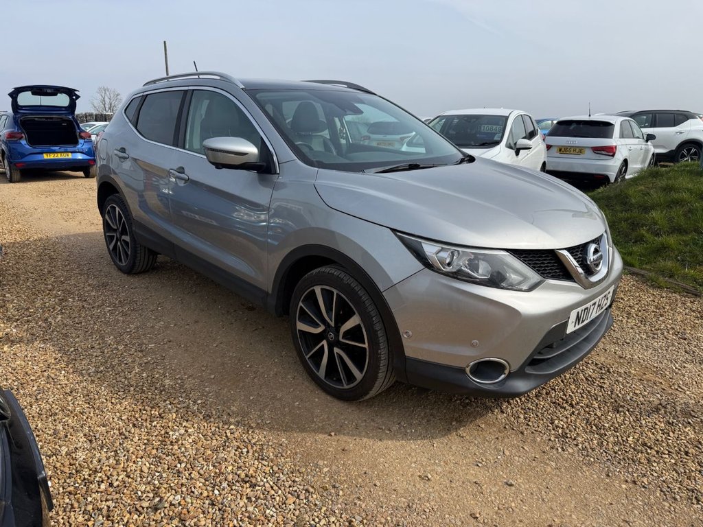 Used Nissan Qashqai 2017 for sale - 77976742: Photo 1
