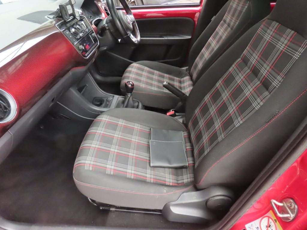 Used Volkswagen up! 2018 for sale - 77748482: Photo 4