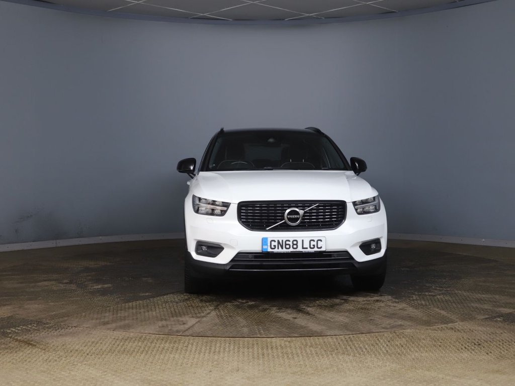 Used Volvo XC40 2018 for sale - 77408087: Photo 3