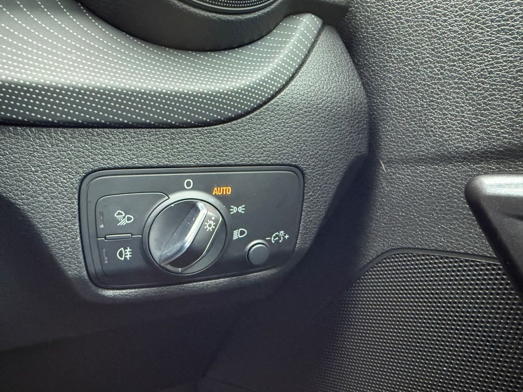 Used Audi Q2 2017 for sale - 76740416: Photo 17