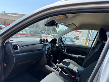 Used Suzuki Vitara 2023 for sale - 79022536: Photo