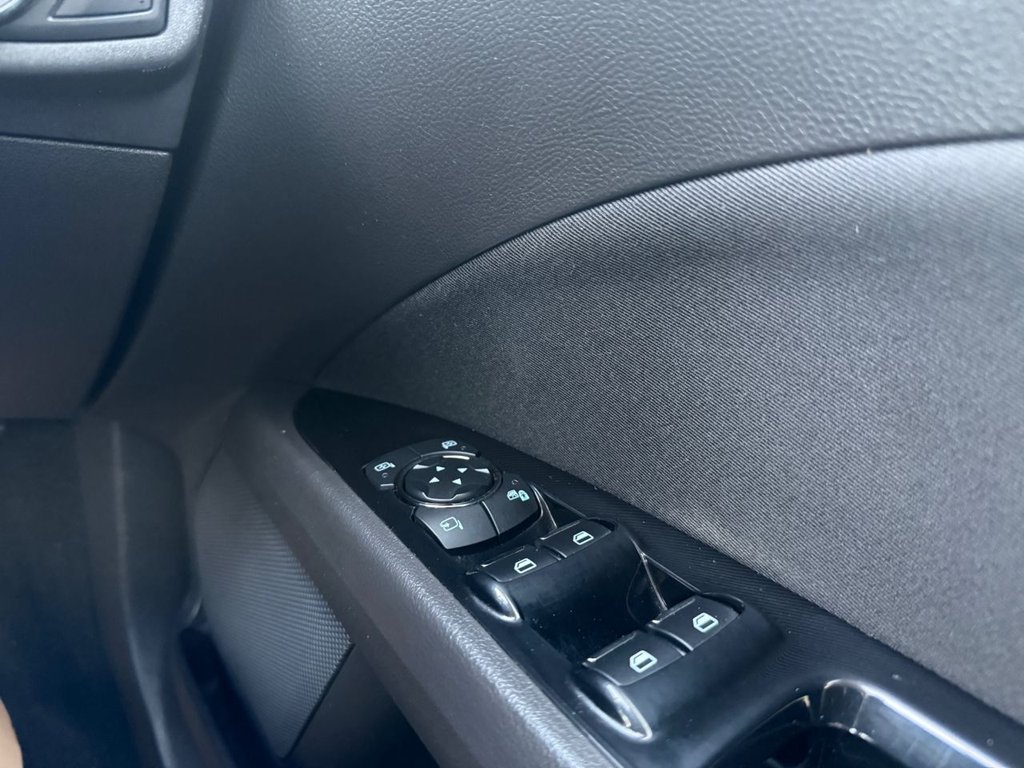 Used Ford Mondeo 2015 for sale - 77342067: Photo 15