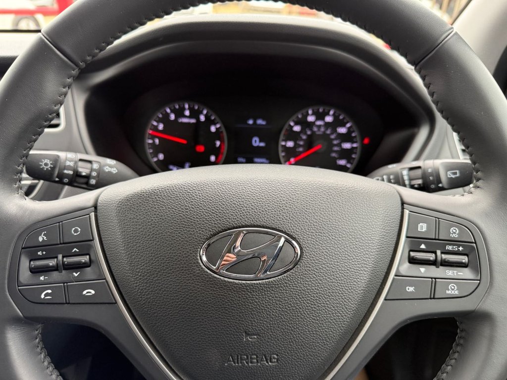 Used Hyundai i20 2020 for sale - 76451964: Photo 13