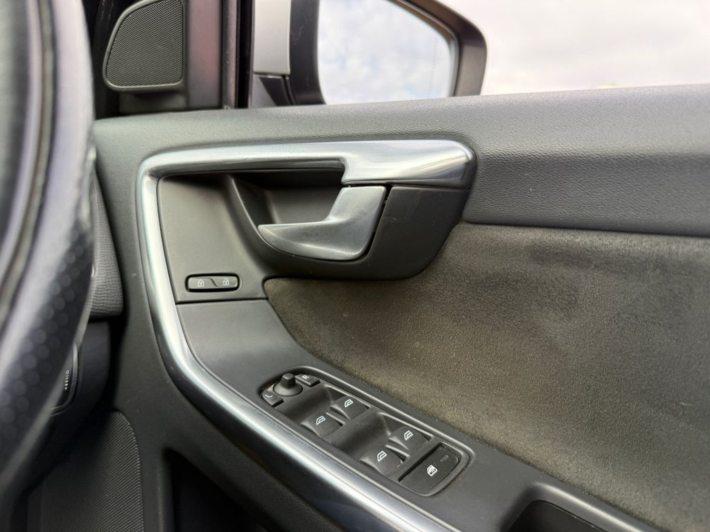 Used Volvo XC60 2013 for sale - 76451866: Photo 15