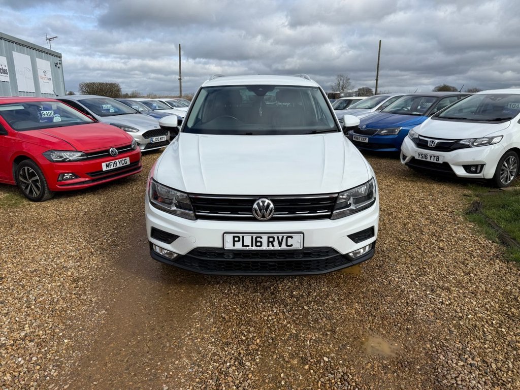Used Volkswagen Tiguan 2016 for sale - 77890812: Photo 2