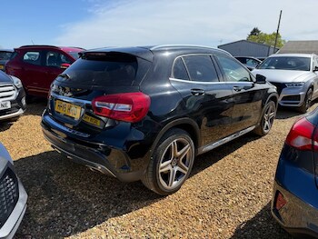 Used Mercedes-Benz GLA 2018 for sale - 78414177: Photo