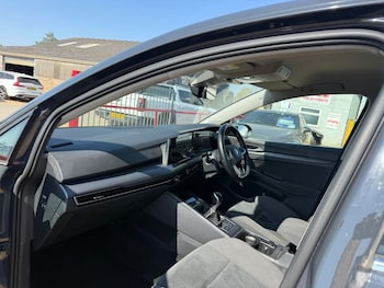 Used Volkswagen Golf 2022 for sale - 79494237: Photo