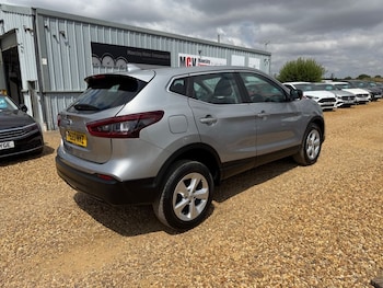 Used Nissan Qashqai 2020 for sale - 76451900: Photo