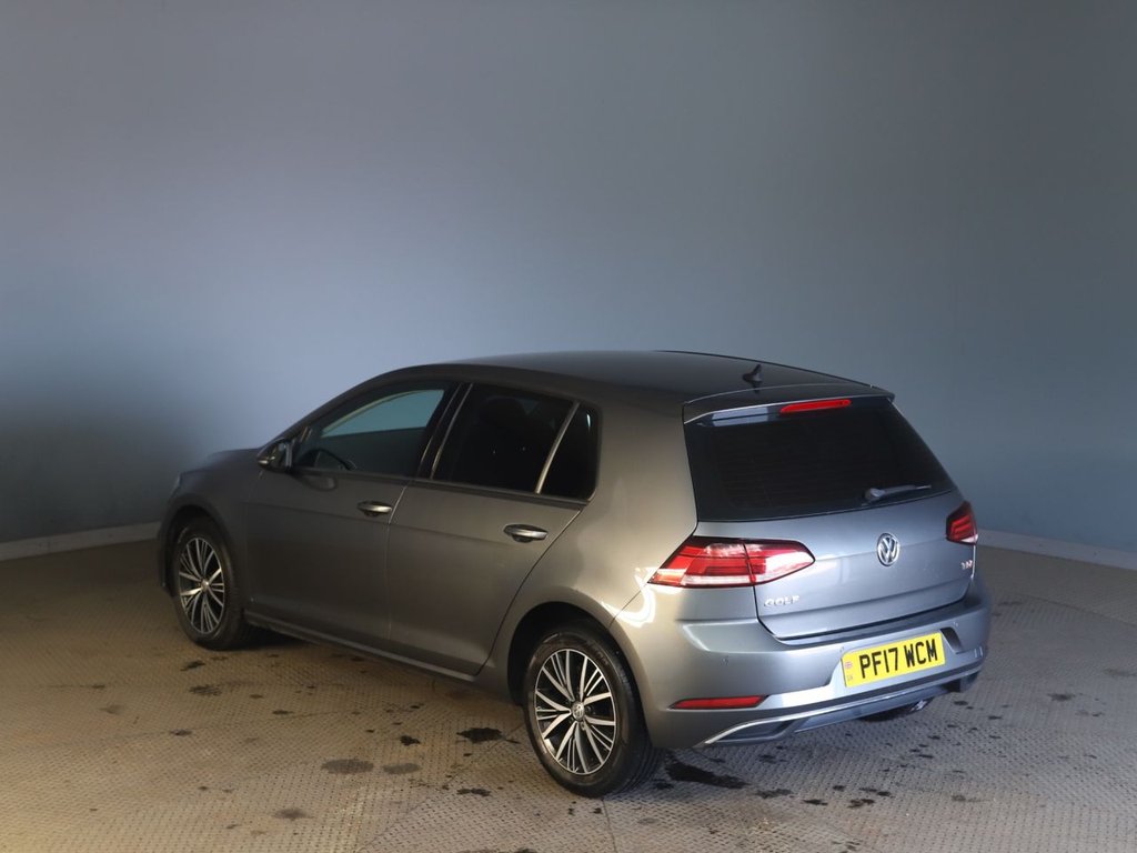 Used Volkswagen Golf 2017 for sale - 77821018: Photo 3