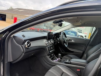 Used Mercedes-Benz GLA 2019 for sale - 78931024: Photo