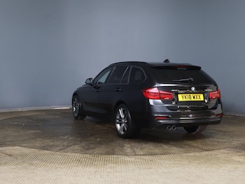 Used BMW 3 Series 2018 for sale - 77483404: Photo