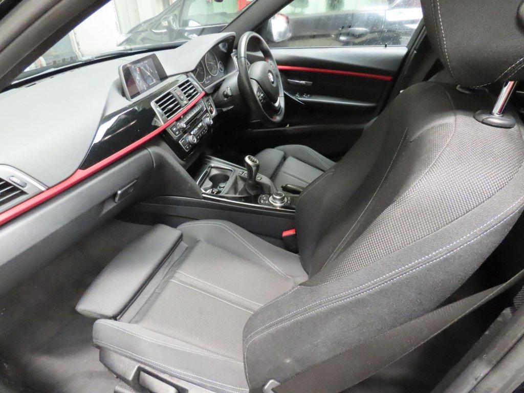 Used BMW 3 Series 2018 for sale - 77483404: Photo 4