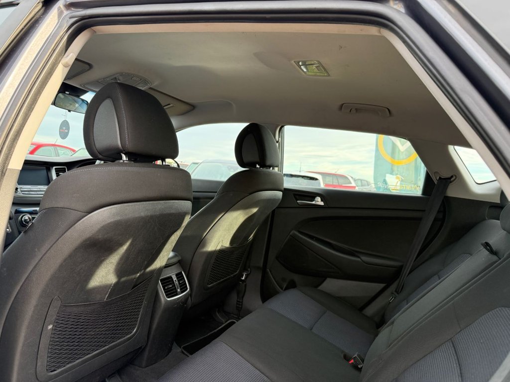 Used Hyundai TUCSON 2018 for sale - 76973620: Photo 10