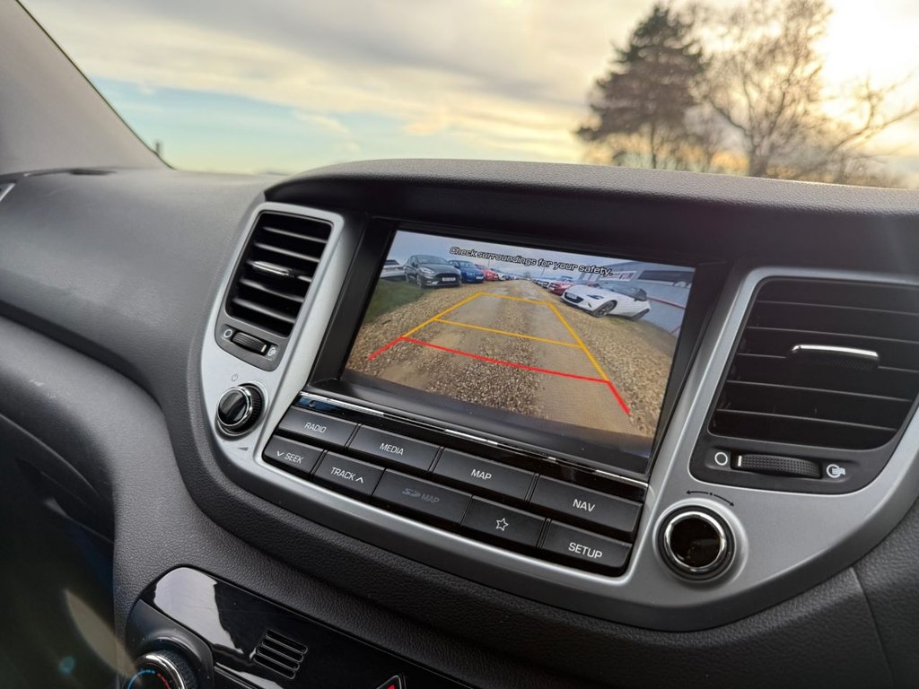 Used Hyundai TUCSON 2018 for sale - 76973620: Photo 15