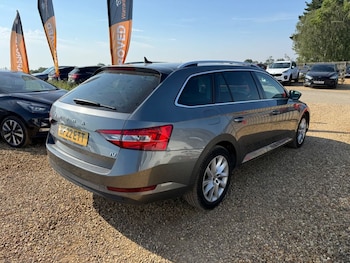 Used Skoda Superb 2022 for sale - 78995897: Photo