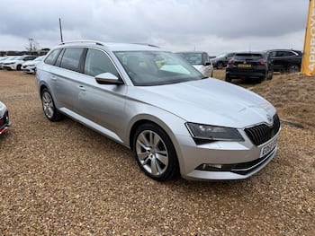 Used Skoda Superb 2018 for sale - 79655281: Photo