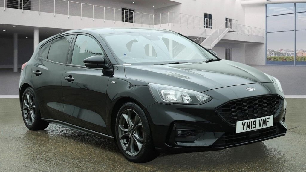 Used Ford Focus 2019 for sale - 77572026: Photo 2