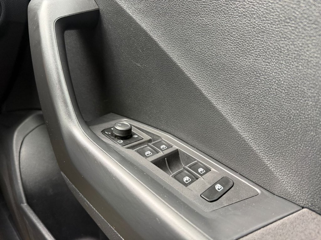 Used Volkswagen T-Roc 2018 for sale - 77654986: Photo 16