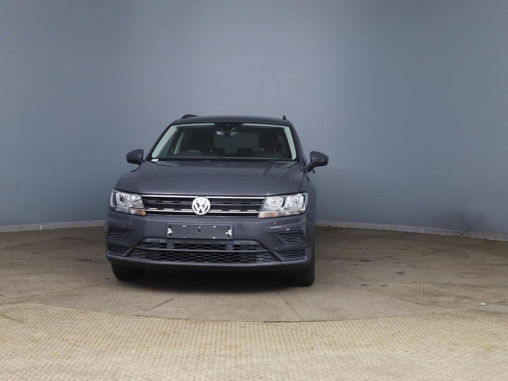 Used Volkswagen Tiguan 2017 for sale - 77007075: Photo 2