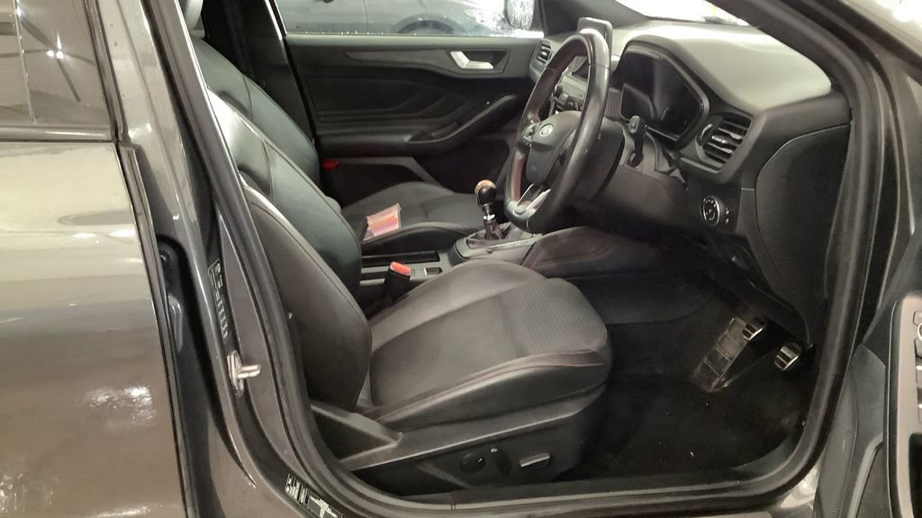 Used Ford Focus 2019 for sale - 77498820: Photo 4