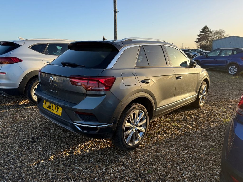 Used Volkswagen T-Roc 2018 for sale - 76552087: Photo 3