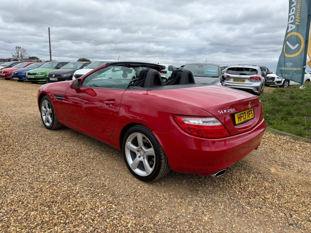 Used Mercedes-Benz SLK 2013 for sale - 76451960: Photo 14