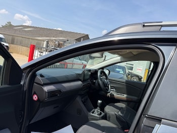 Used Dacia Sandero Stepway 2021 for sale - 79289294: Photo