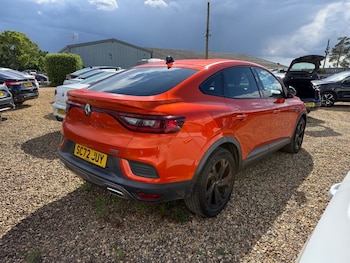 Used Renault Arkana 2023 for sale - 78570333: Photo