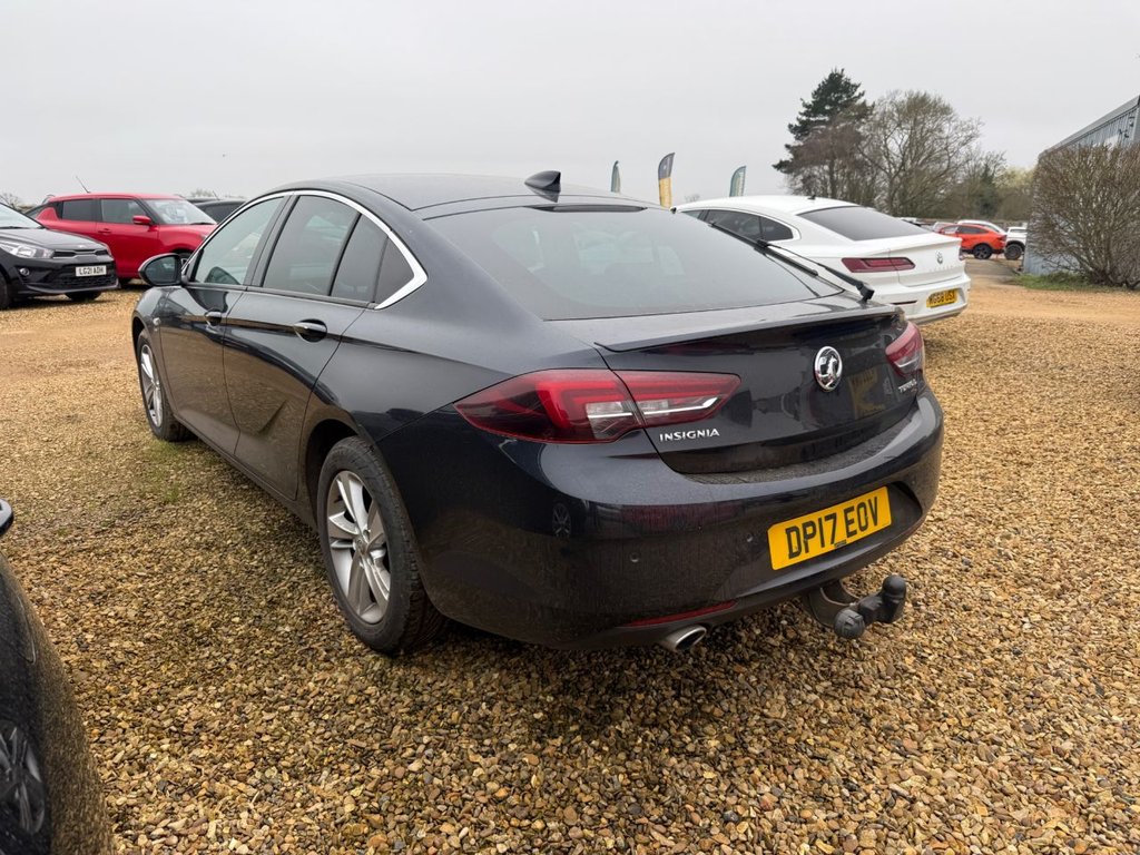 Used Vauxhall Insignia 2017 for sale - 77792528: Photo 7