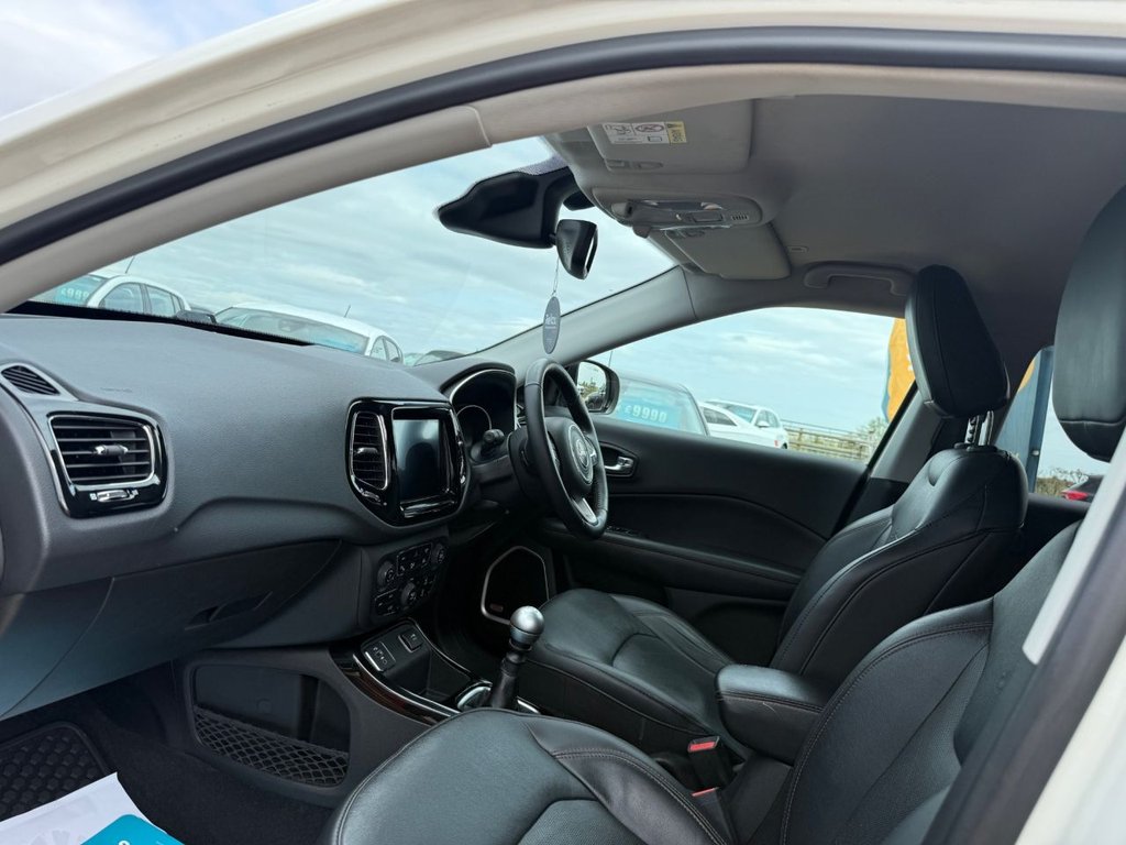 Used Jeep Compass 2018 for sale - 76848419: Photo 4