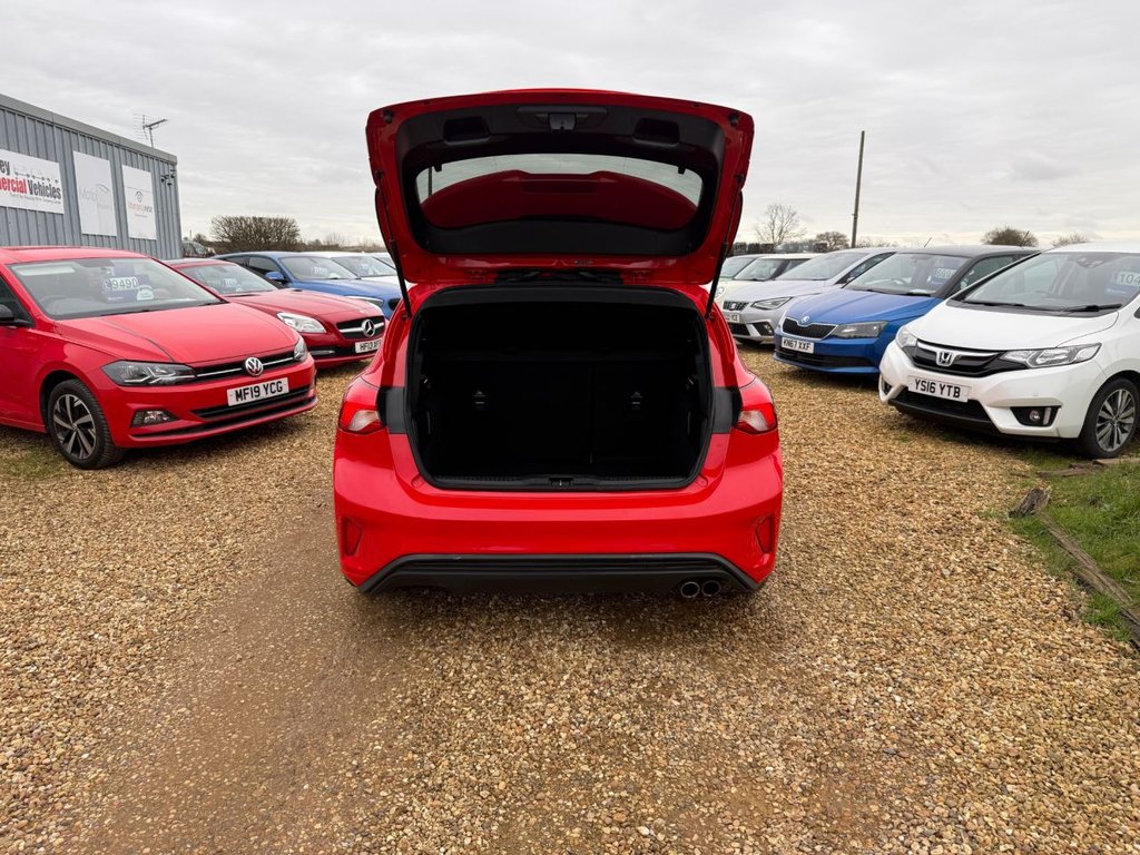 Used Ford Focus 2019 for sale - 77328358: Photo 11