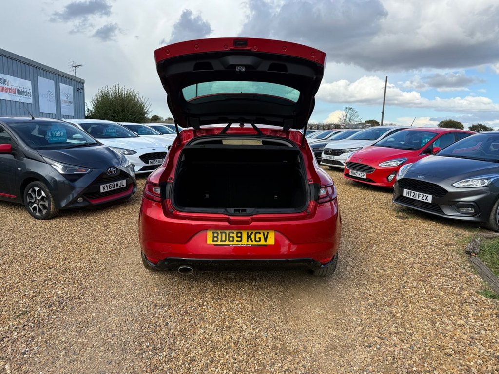 Used Renault Megane 2019 for sale - 76451868: Photo 11