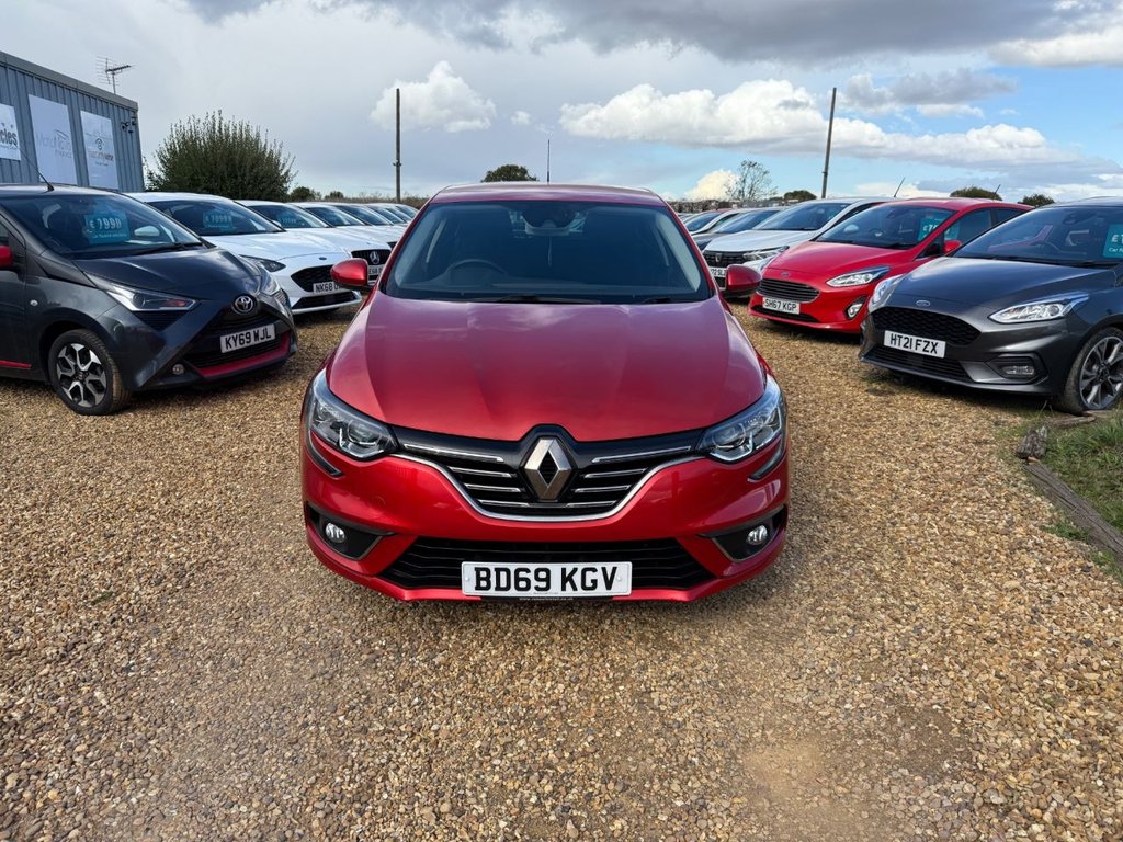 Used Renault Megane 2019 for sale - 76451868: Photo 2