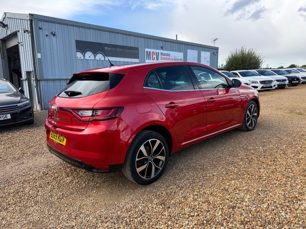 Used Renault Megane 2019 for sale - 76451868: Photo 3