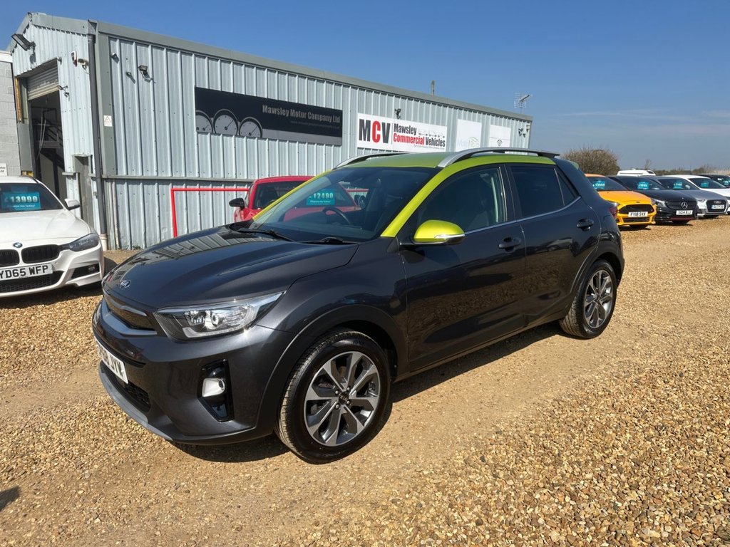 Used Kia Stonic 2018 for sale - 76451910: Photo 1