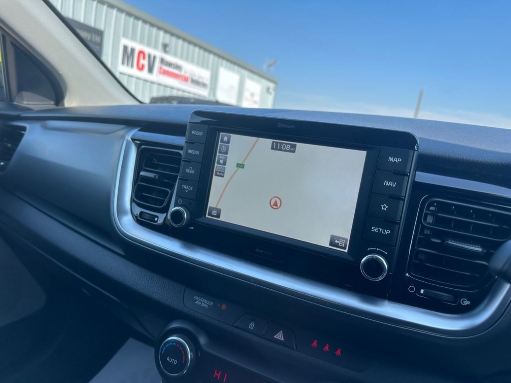 Used Kia Stonic 2018 for sale - 76451910: Photo 14