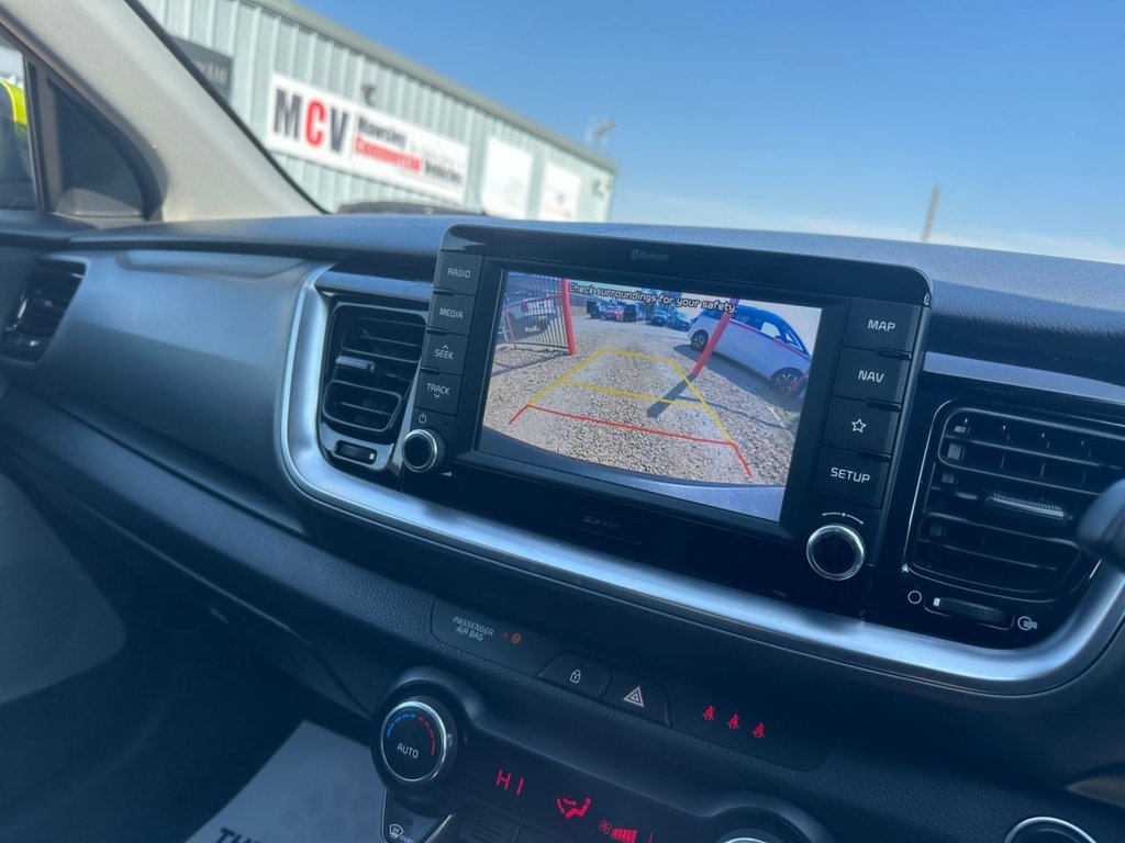 Used Kia Stonic 2018 for sale - 76451910: Photo 15