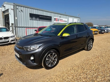 Used Kia Stonic 2018 for sale - 76451910: Photo