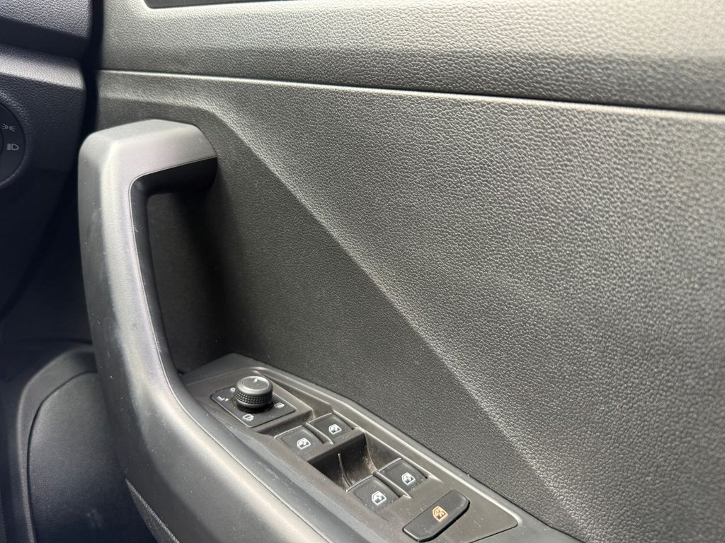 Used Volkswagen T-Roc 2018 for sale - 76451956: Photo 16