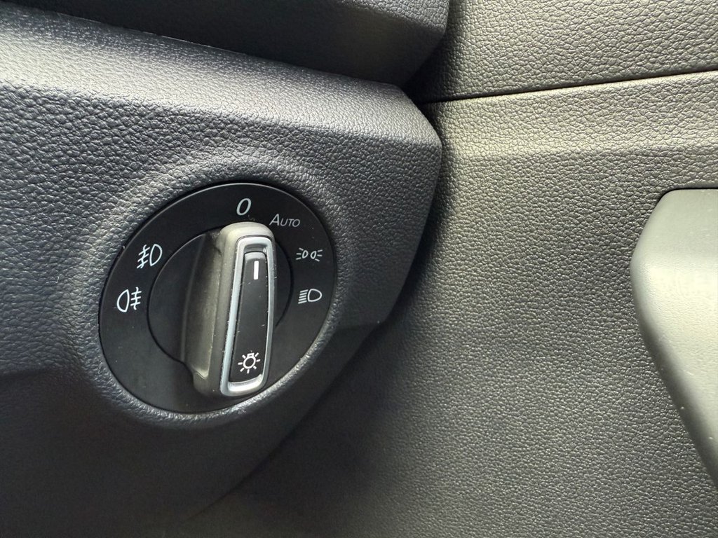 Used Volkswagen T-Roc 2018 for sale - 76451956: Photo 17