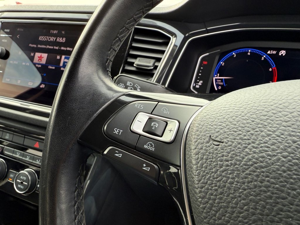 Used Volkswagen T-Roc 2018 for sale - 76451956: Photo 18