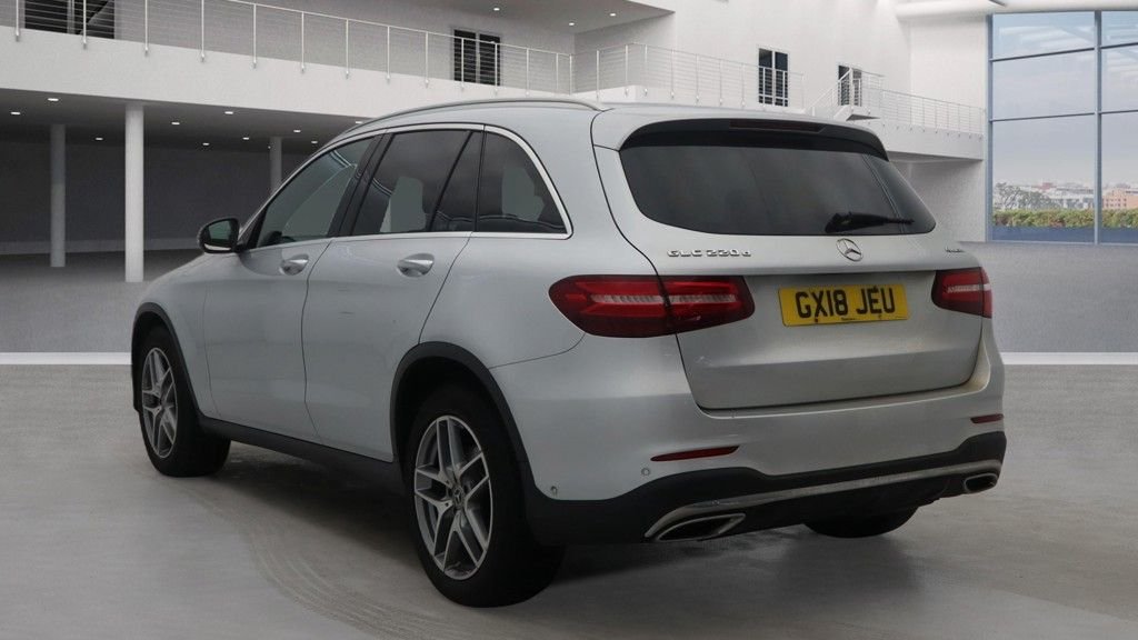 Used Mercedes-Benz GLC 2018 for sale - 77609251: Photo 3