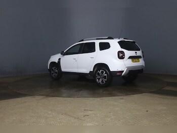 Used Dacia Duster 2022 for sale - 77342026: Photo