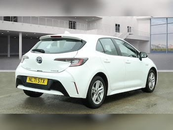 Used Toyota Corolla 2021 for sale - 77642569: Photo