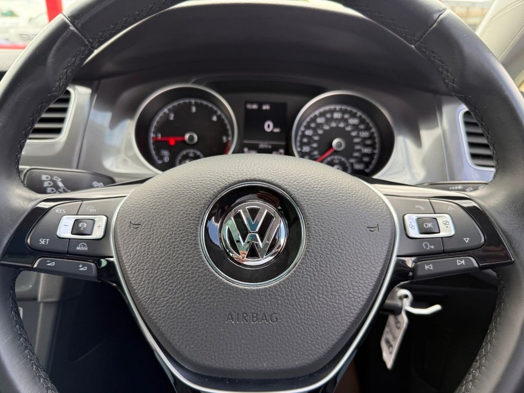 Used Volkswagen Golf 2016 for sale - 76451902: Photo 13