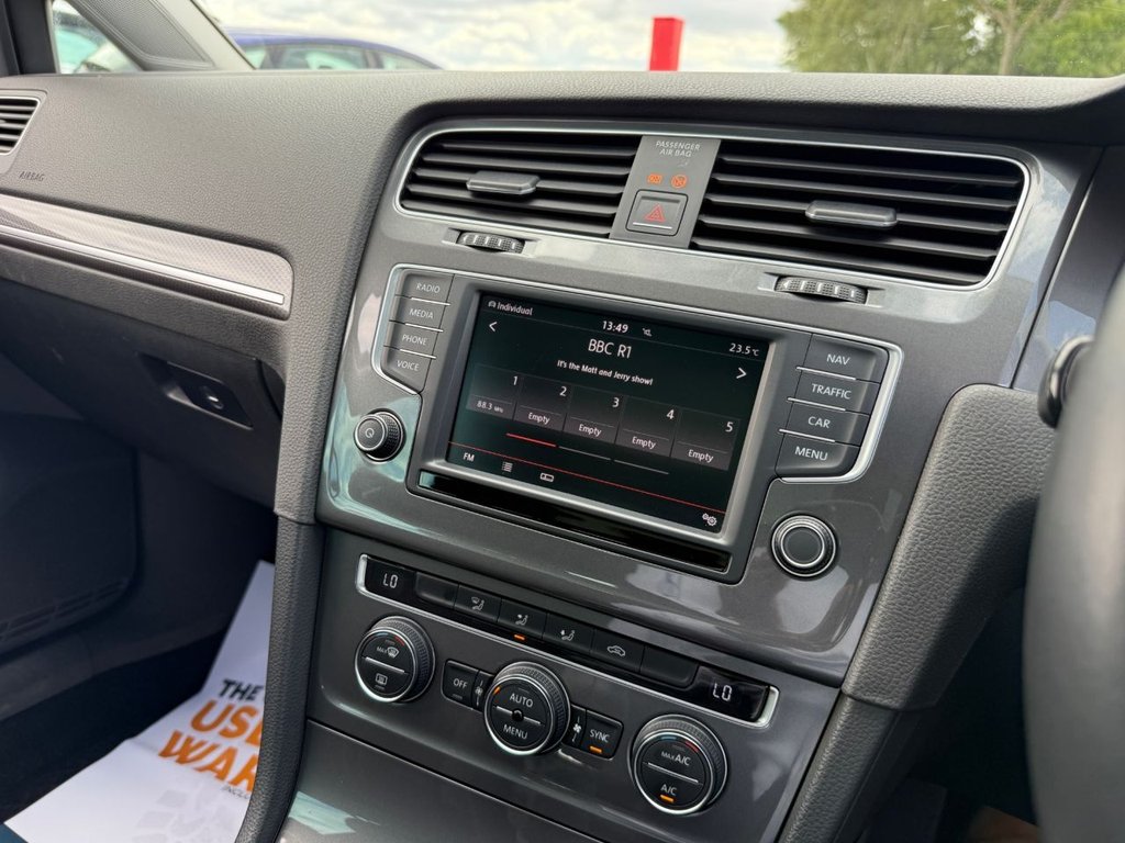 Used Volkswagen Golf 2016 for sale - 76451902: Photo 14