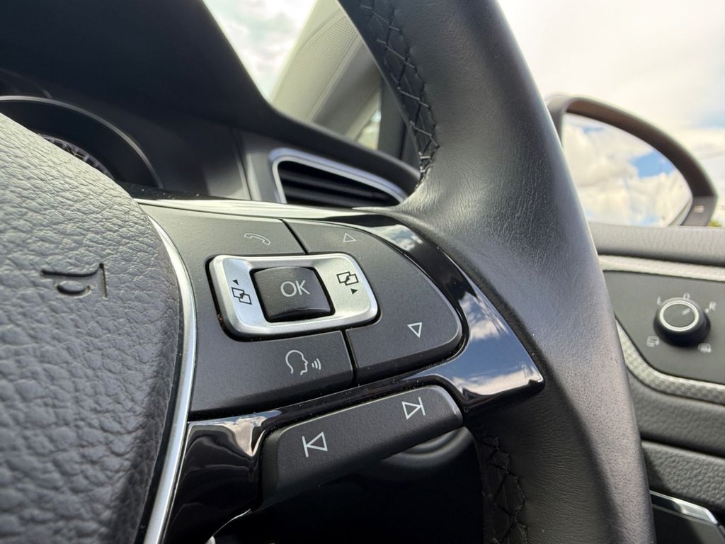 Used Volkswagen Golf 2016 for sale - 76451902: Photo 18