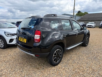 Used Dacia Duster 2017 for sale - 78227238: Photo