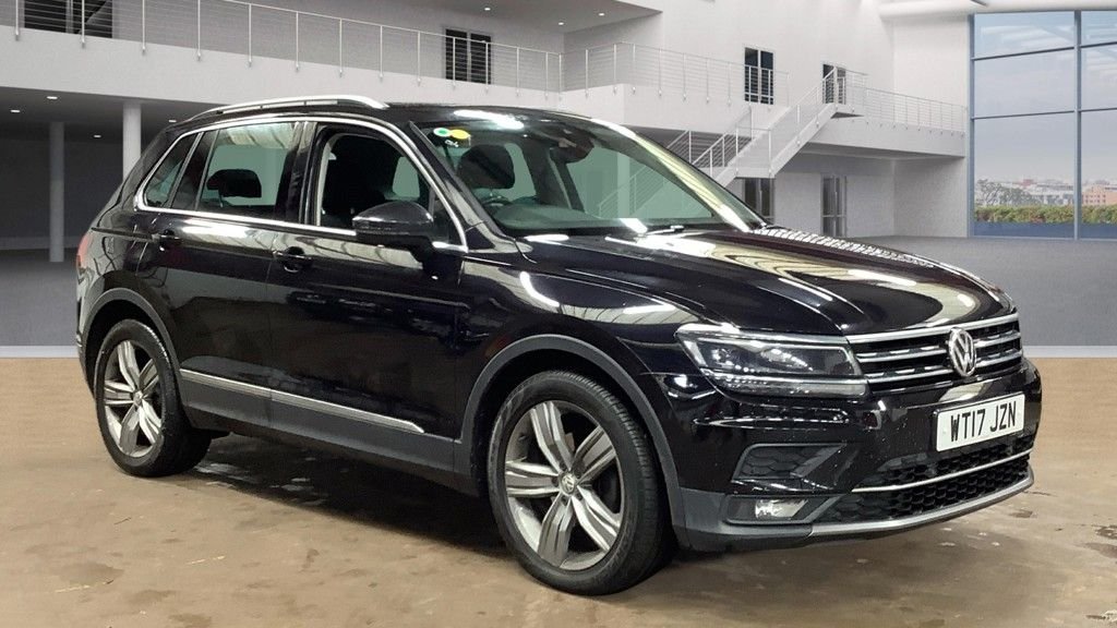 Used Volkswagen Tiguan 2017 for sale - 77065259: Photo 2